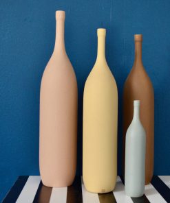 Série de bouteilles en céramique